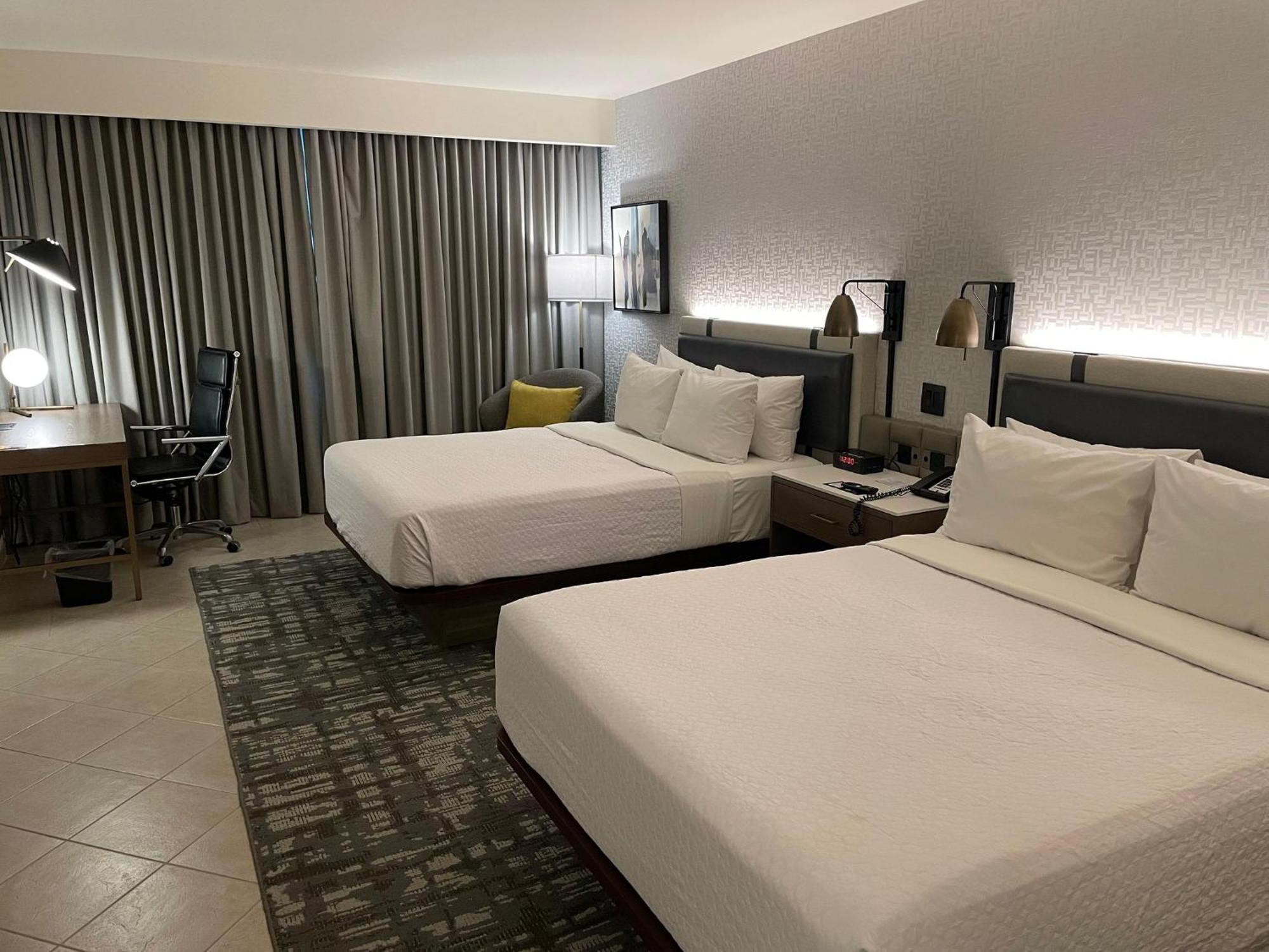 Hotel Crowne Plaza Panama By Ihg Exterior foto